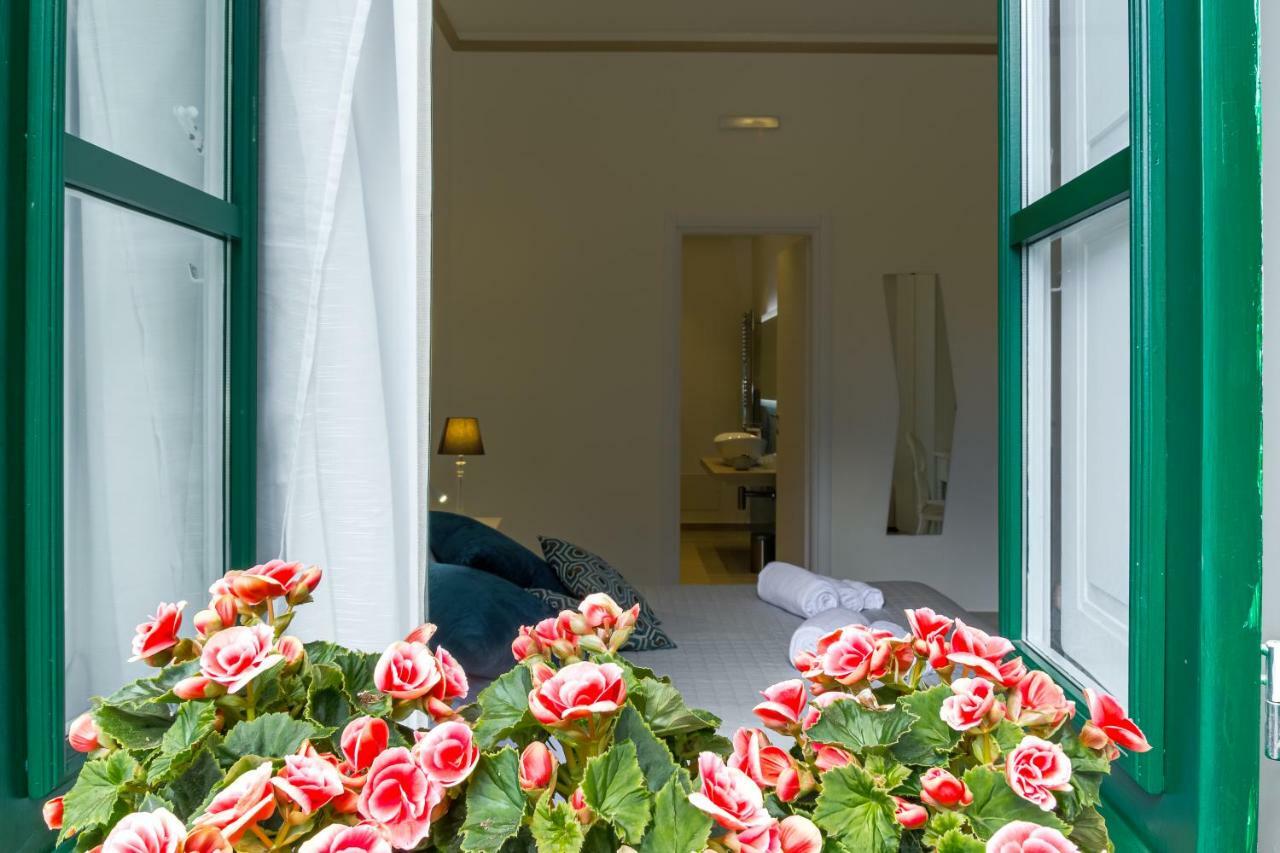 Guest Home Rose Giardini-Naxos Buitenkant foto